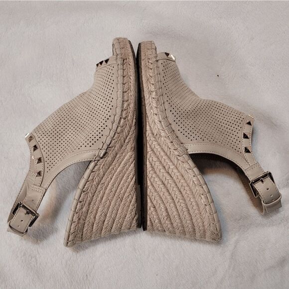 Marc Fisher suede Senton studded Espadrille Wedges Size 8 - Picture 4 of 7